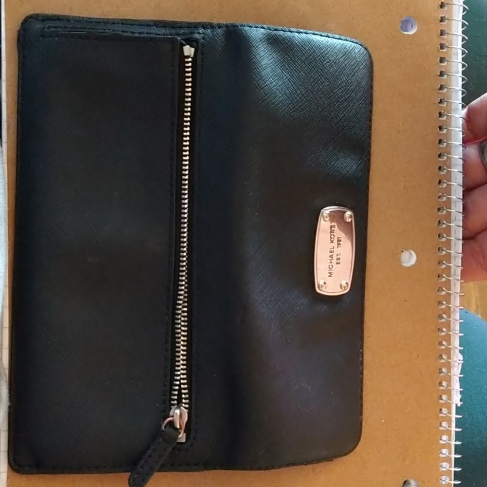 Wallet - Picture 2 of 3